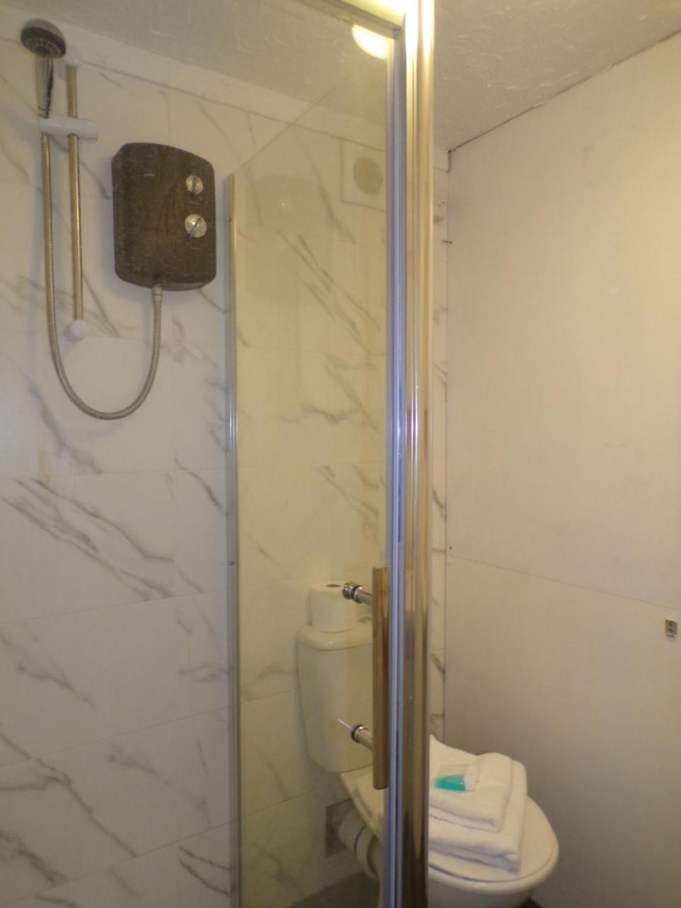 คาร์เมล เซอร์วิส รูม Hotel เซาธ์แธมป์ตัน ภายนอก รูปภาพ