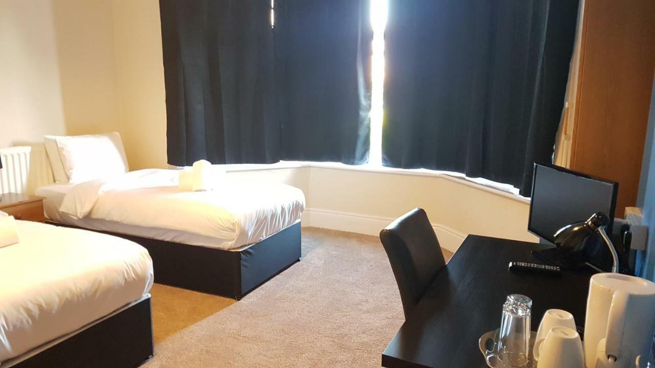 คาร์เมล เซอร์วิส รูม Hotel เซาธ์แธมป์ตัน ภายนอก รูปภาพ